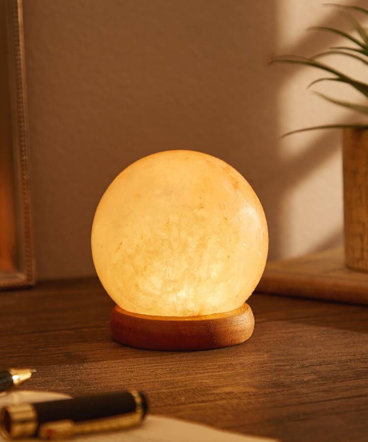 Loft Lyfe Magaly Round Salt Lamp 8 Color Modes