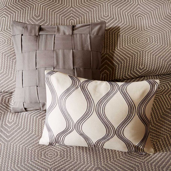 Gracie Mills Roberts Shades of Grey Comforter Set