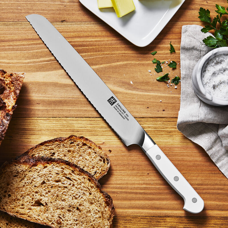 ZWILLING Pro Le Blanc 9-inch Z15 Serrated Bread Knife