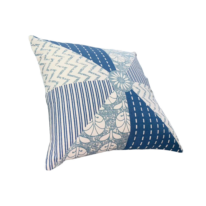18 x 18 Square Accent Pillow, Geometric Pattern