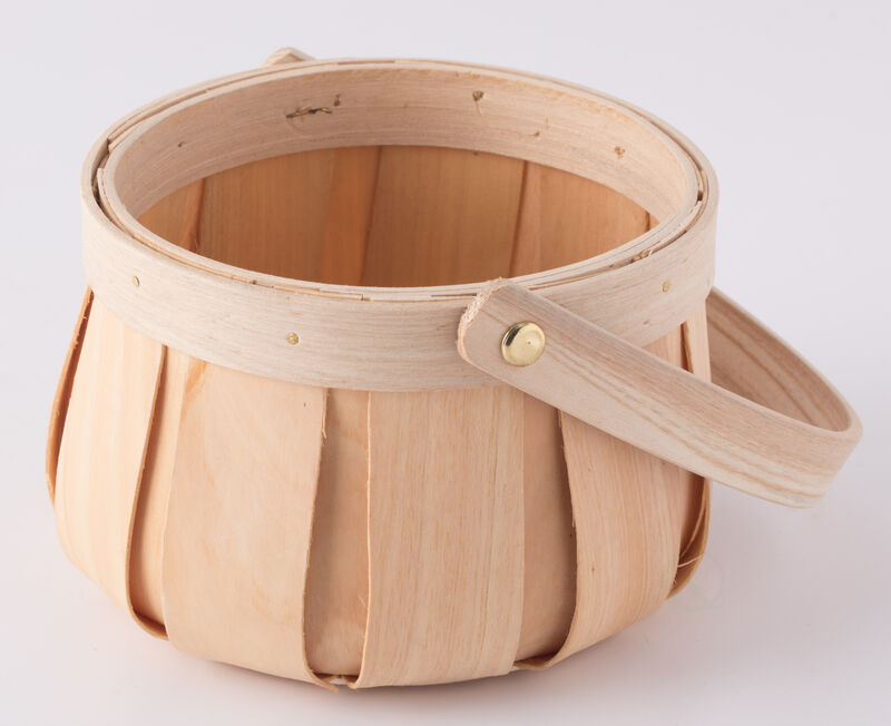 Small Round Natural Woodchip Wooden Decorative Storage Basket with Handle