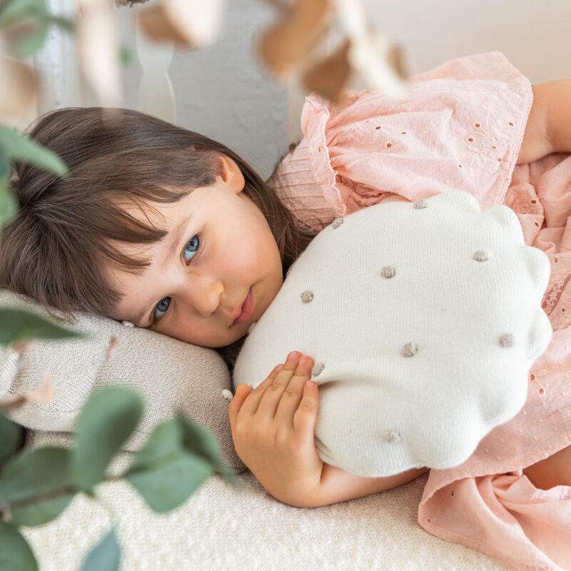 Knitted cushion Round Biscuit Ivory