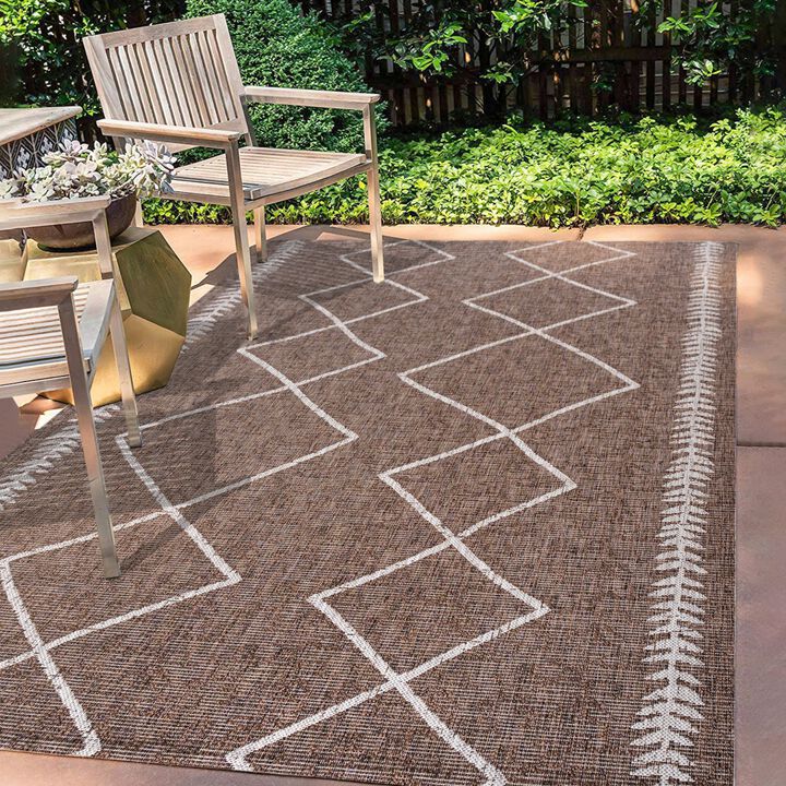 Derya Tribal Diamond Trellis Indoor/Outdoor Area Rug