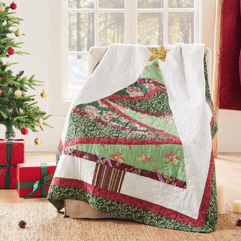 Greenland Home Fashion Christmas Tree Ultra Soft High-Quality Throw Blanket Standard Red