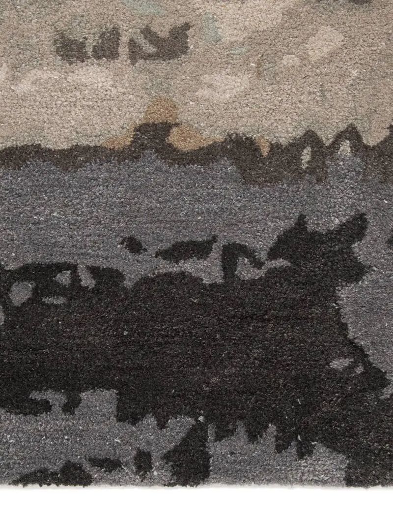 Genesis Benna Black 8' x 11' Rug