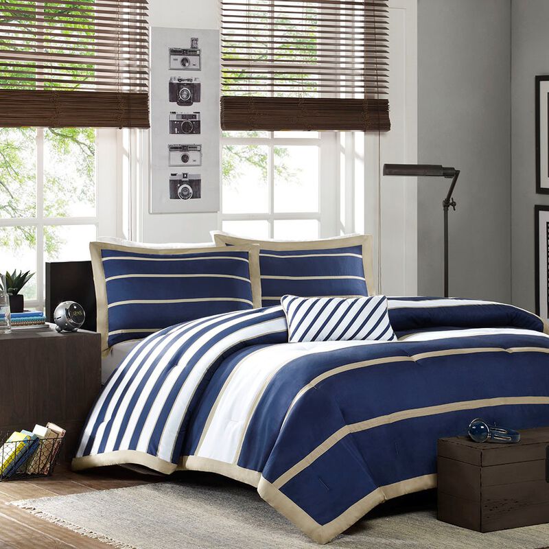 Gracie Mills Eudora 4-Piece Classic Stripes Comforter Set