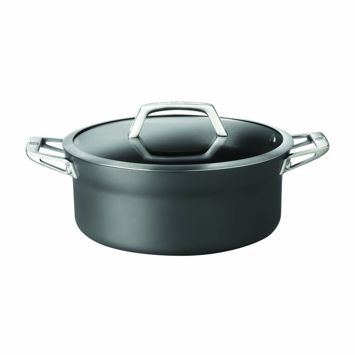 ZWILLING Motion Hard Anodized 8.5-qt Aluminum Nonstick Dutch Oven