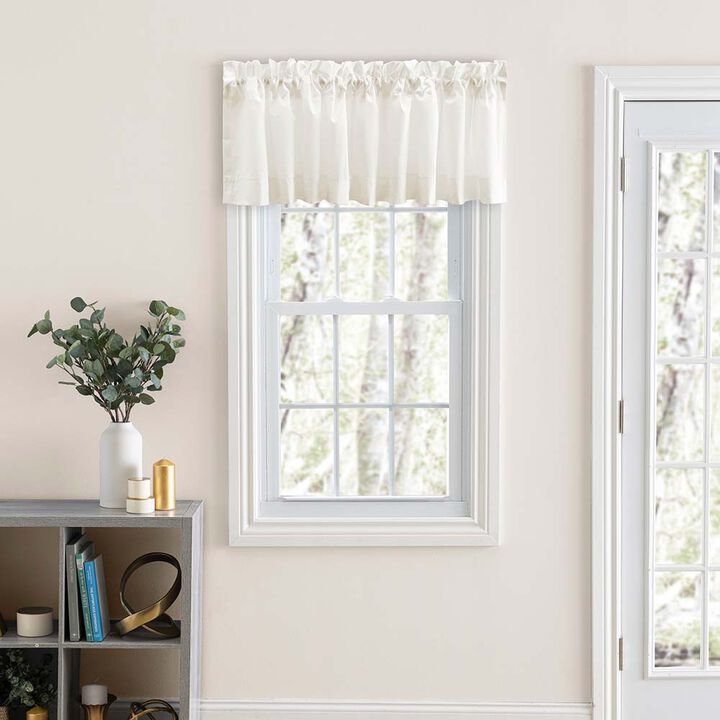 Ellis Classic Tailored Design in a Perma Press Fabric 3" Rod Pocket Tailored Valance 86"x15" Natural