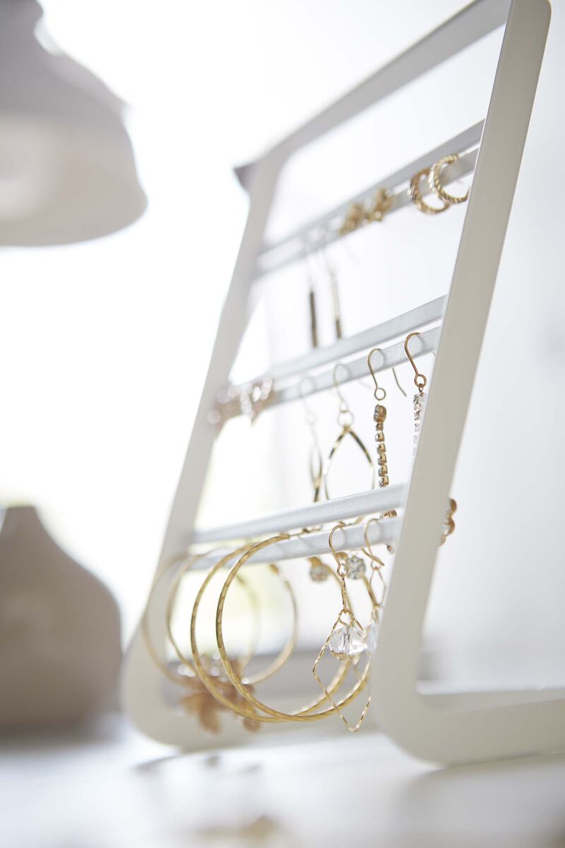 Earring Stand