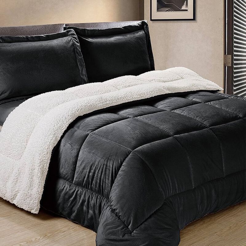 Hivvago King Size 3 Piece Ultra Soft Sherpa Wrinkle Resistant Comforter Set in Black