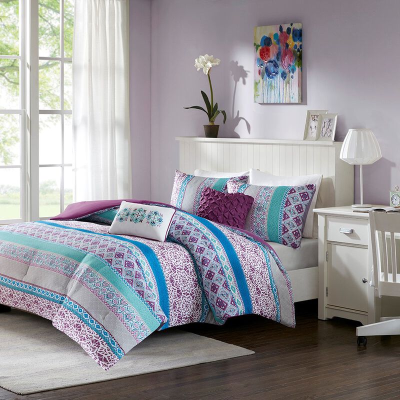 Gracie Mills Merewen Printed Comforter Set