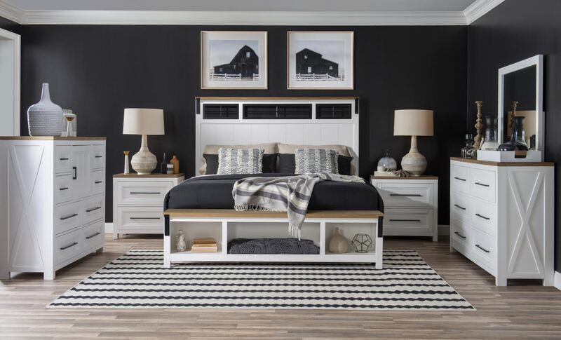 Franklin King Panel Bed w/ Storage