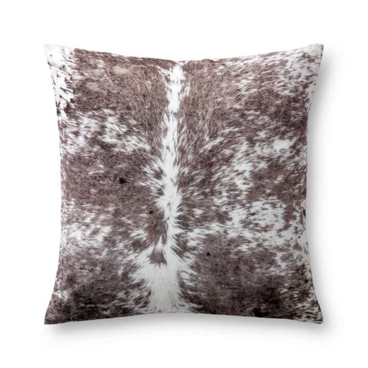 P0977 Mocha 22"x22" Poly Pillow