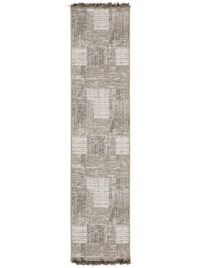 Gillian 1'10" x 7'6" Beige Rug