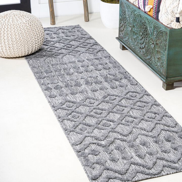 Peralta Moroccan Diamond Indoor/Outdoor Area Rug