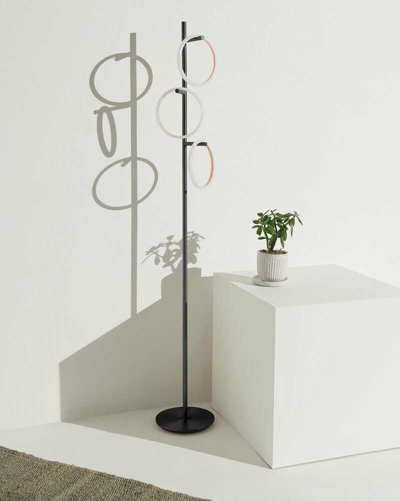 Saturn LED Floor Lamp