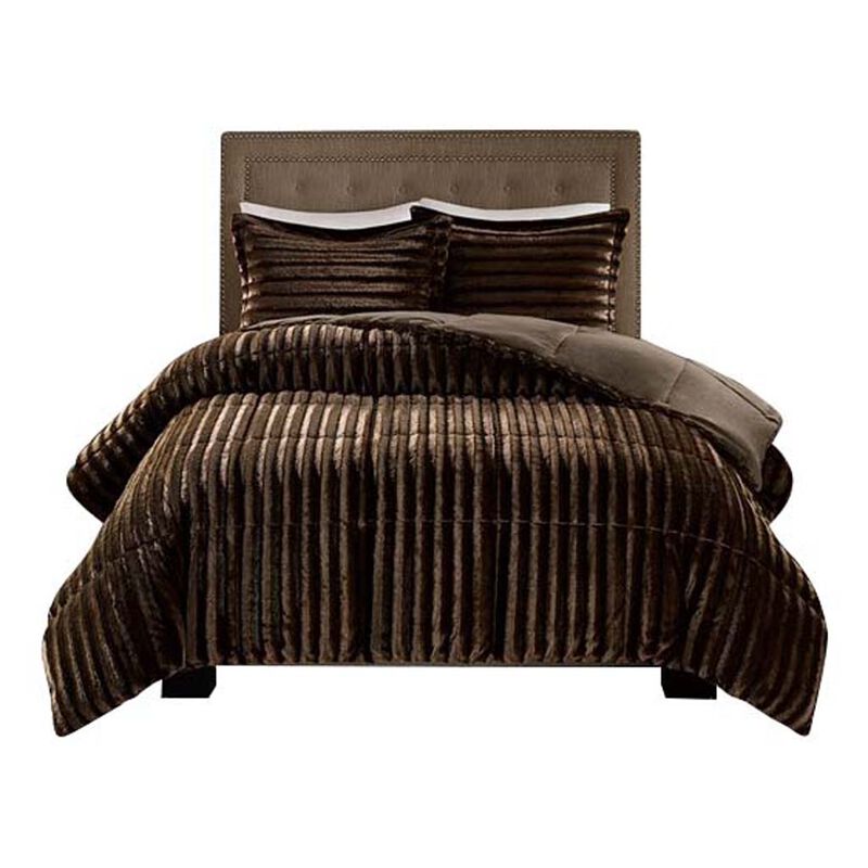 Gracie Mills Wilfred Faux Fur Comforter Set - California King