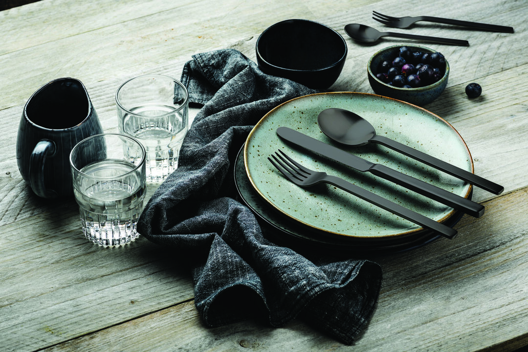 Stile By Pininarina 5-Piece Flatware Set in Ice Black Gold