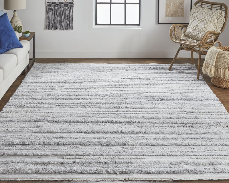 Alden 8637F Gray/Silver/Ivory 4' x 6' Rug