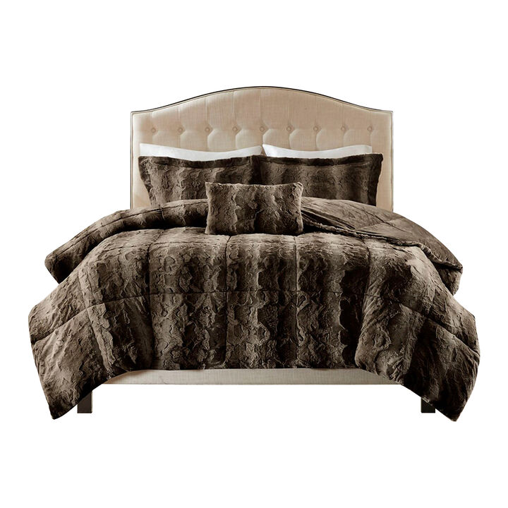 Gracie Mills Shawn 4-Peice Soft Faux Fur to Mink Comforter Set