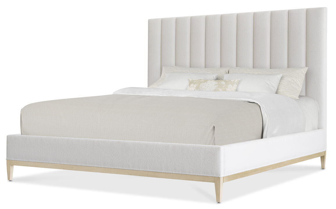 Cascade Queen Upholstered Bed