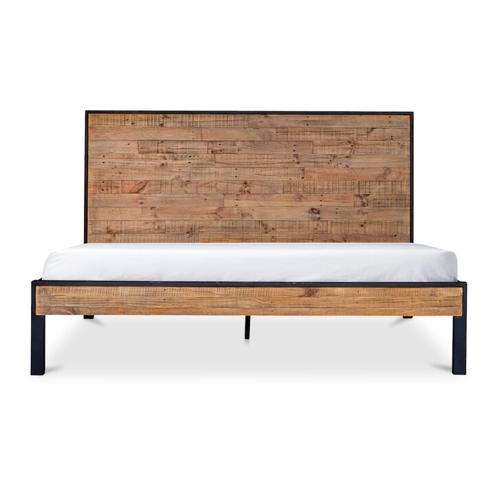 Moe’s Nova Queen Bed Black