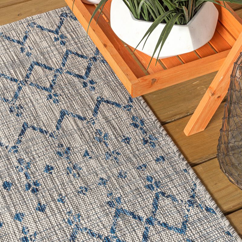 Ourika Moroccan Geometric Textured Weave Light Gray/Blac. Indoor/Outdoor Runner Rug