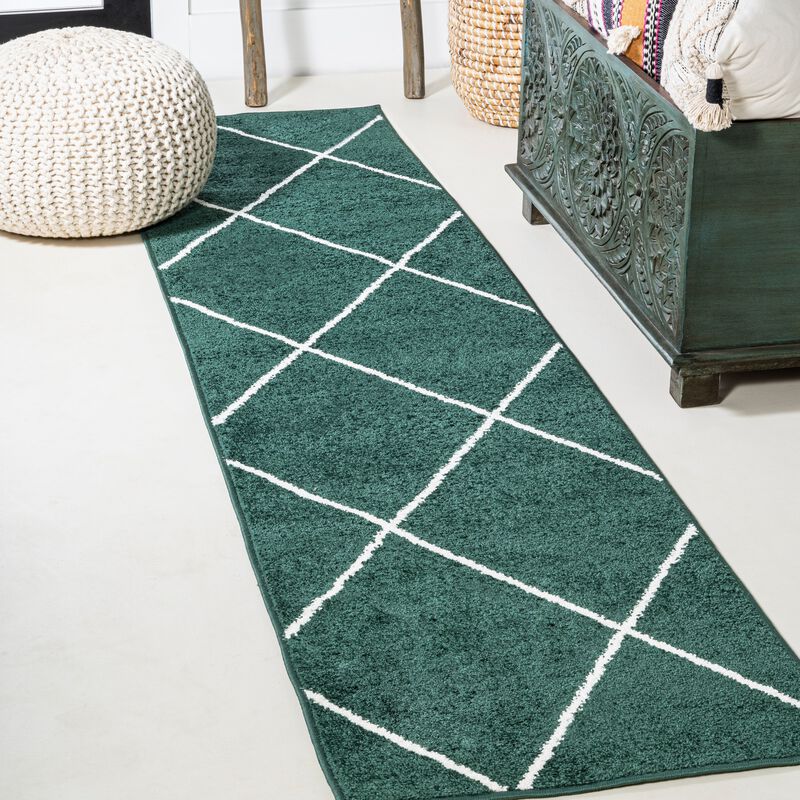 Cole Minimalist Diamond Trellis Area Rug