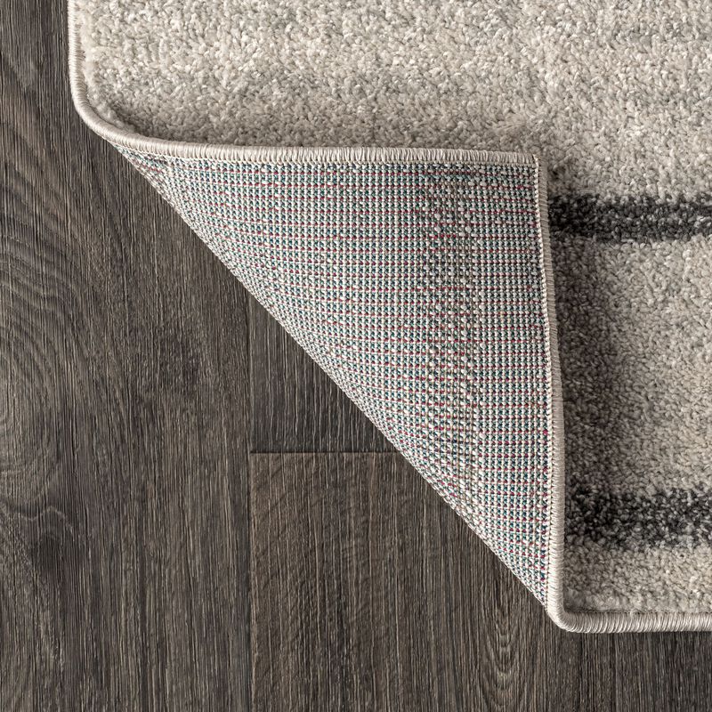 Williamsburg Minimalist Stripe Area Rug