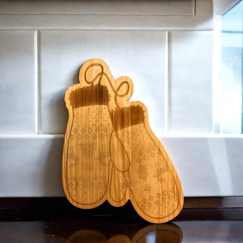 Mittens Wood Board - 10.75" x 15.75"