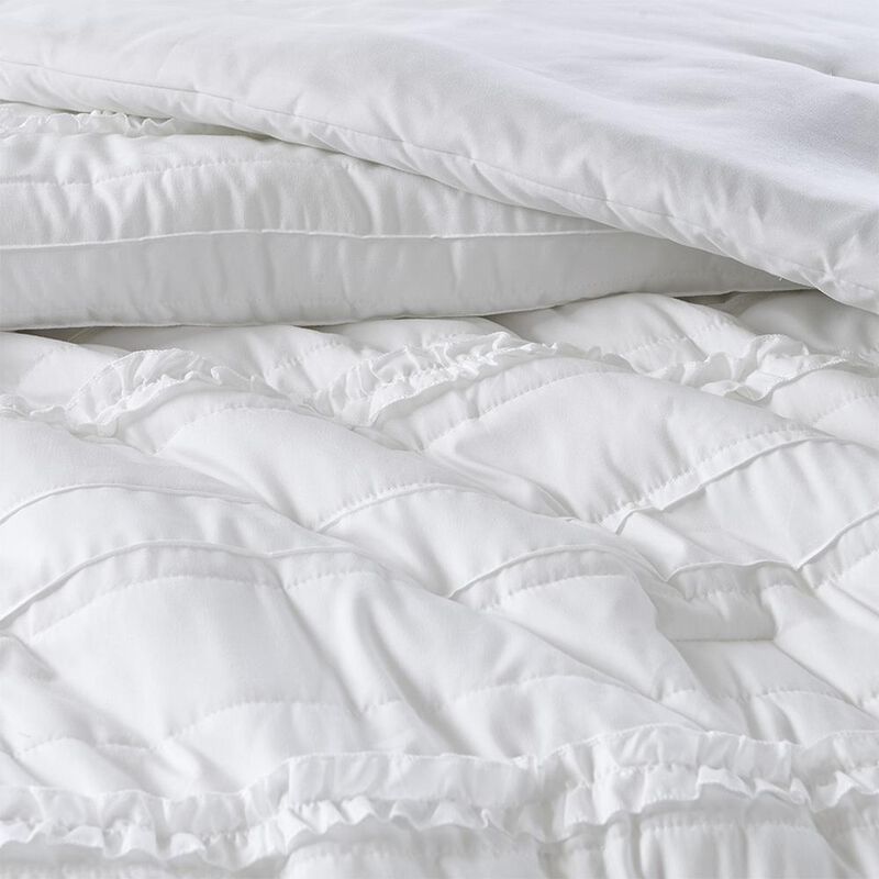 Belen Kox White Ruffle Comforter Set with Embroidered Decorative Pillow, Belen Kox