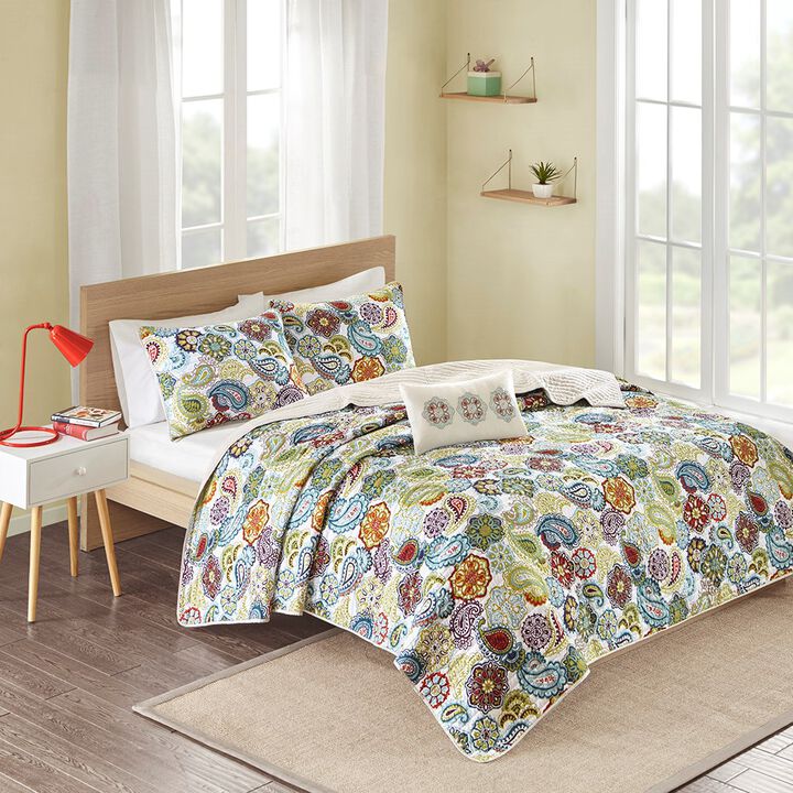 Gracie Mills Rhydian Reversible Paisley Quilt Set with Throw Pillow