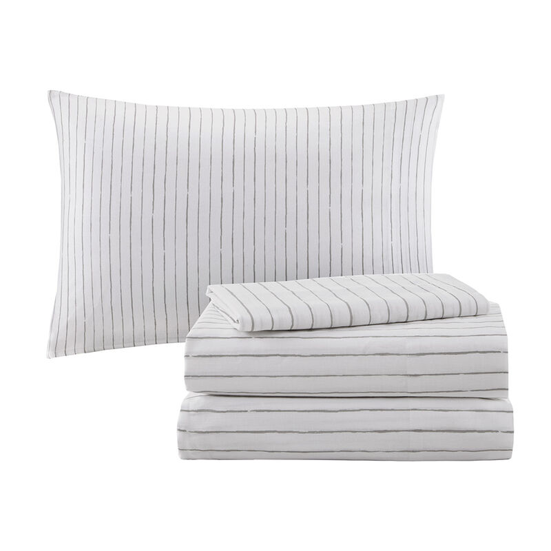 Gracie Mills Evangelina 9-Piece Reversible Comforter Set with Cotton Sheets
