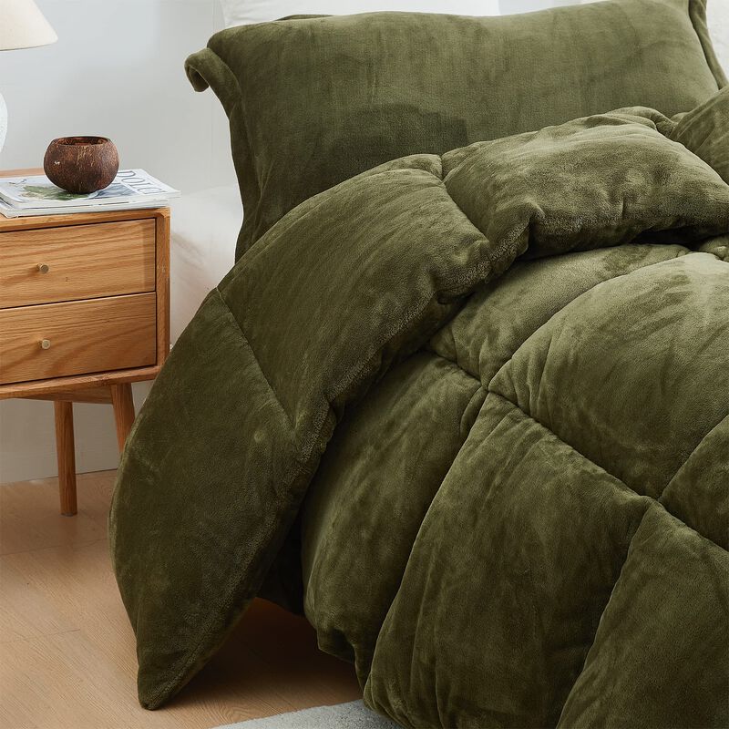 Thicker Than Thick - Coma Inducer� Oversized Comforter - Down Alternative Ultra Plush Filling