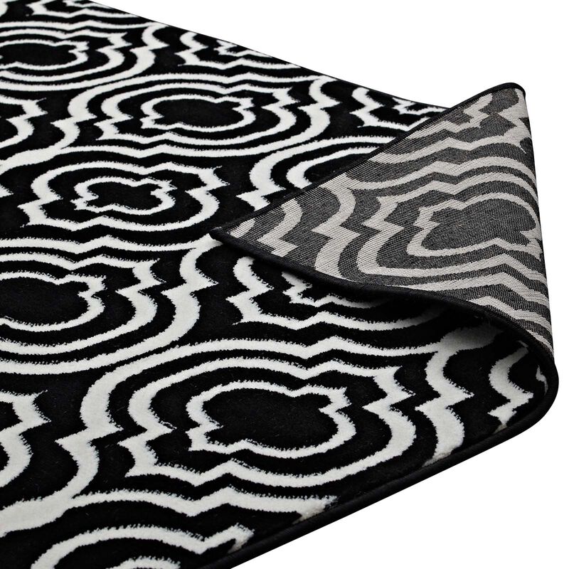 Frame Transitional Moroccan Trellis 8x10 Area Rug - Black and White