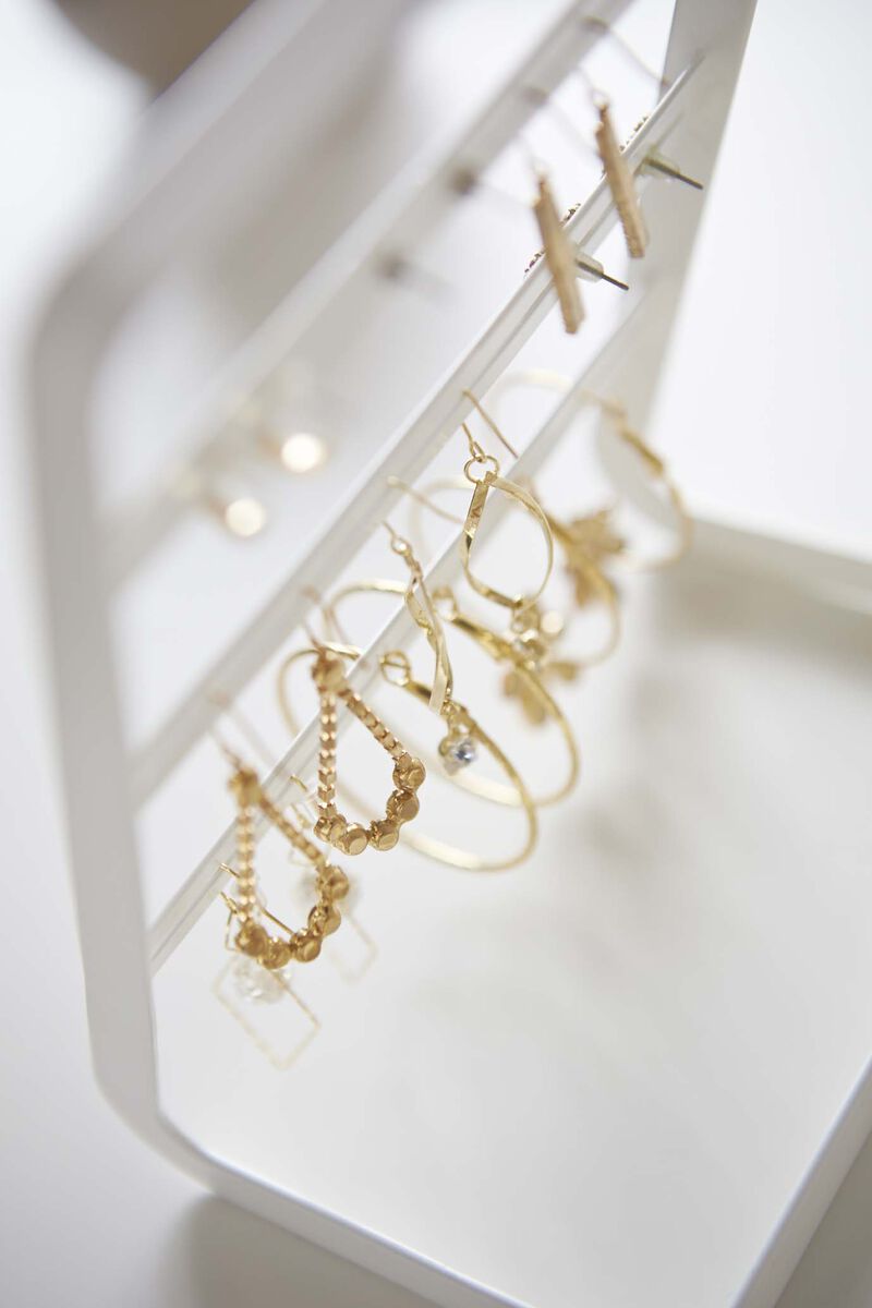 Earring Stand