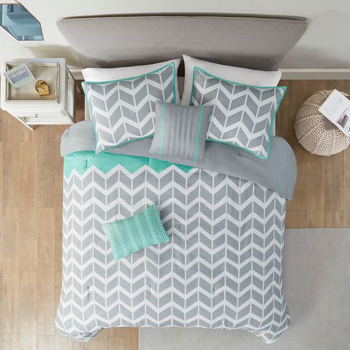 Hivvago Reversible Comforter Set in Grey White Aqua Teal Chevron Stripe