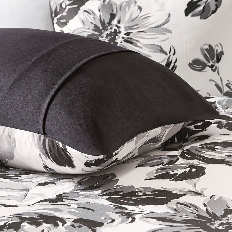 Gracie Mills Marshall Elegant Floral Print Microfiber Duvet Cover Set