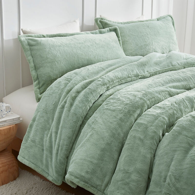 Frost Bite - Coma Inducer� Oversized Comforter Set