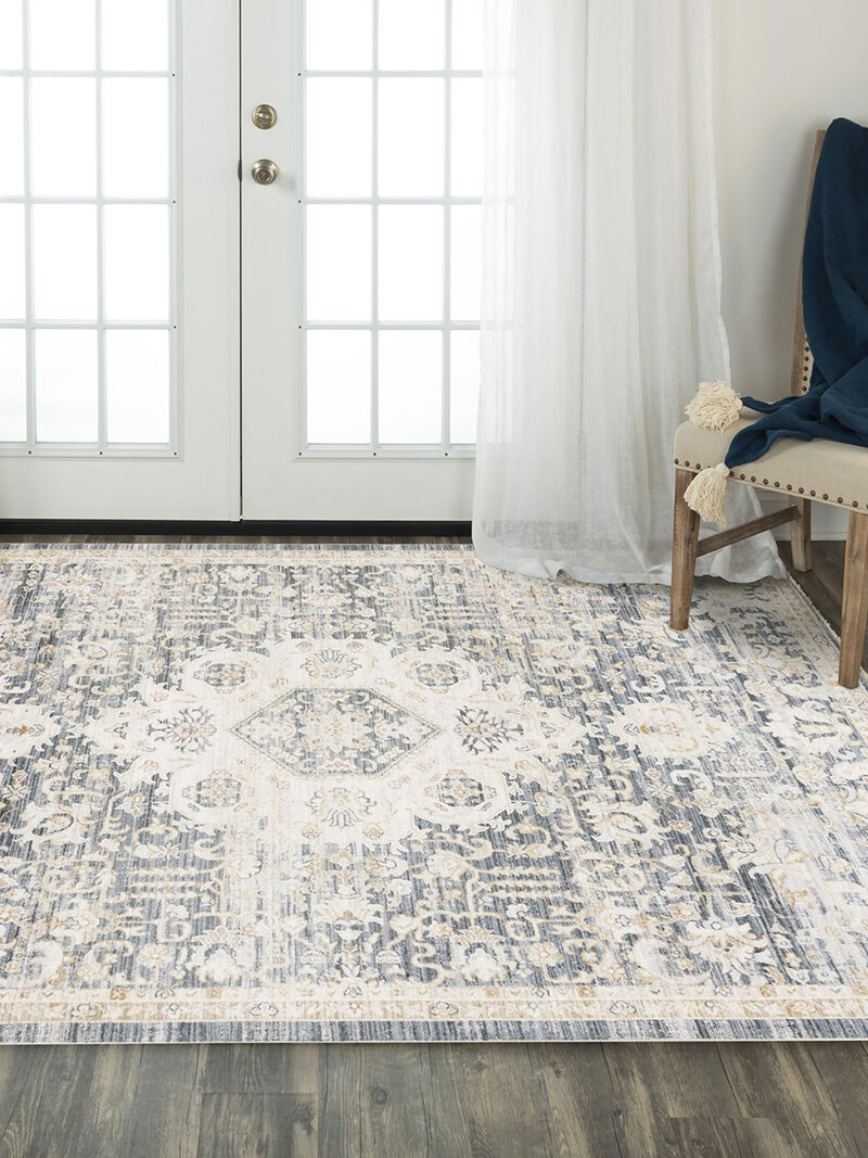 Iconic ICO757 3'11" x 5'6" Rug