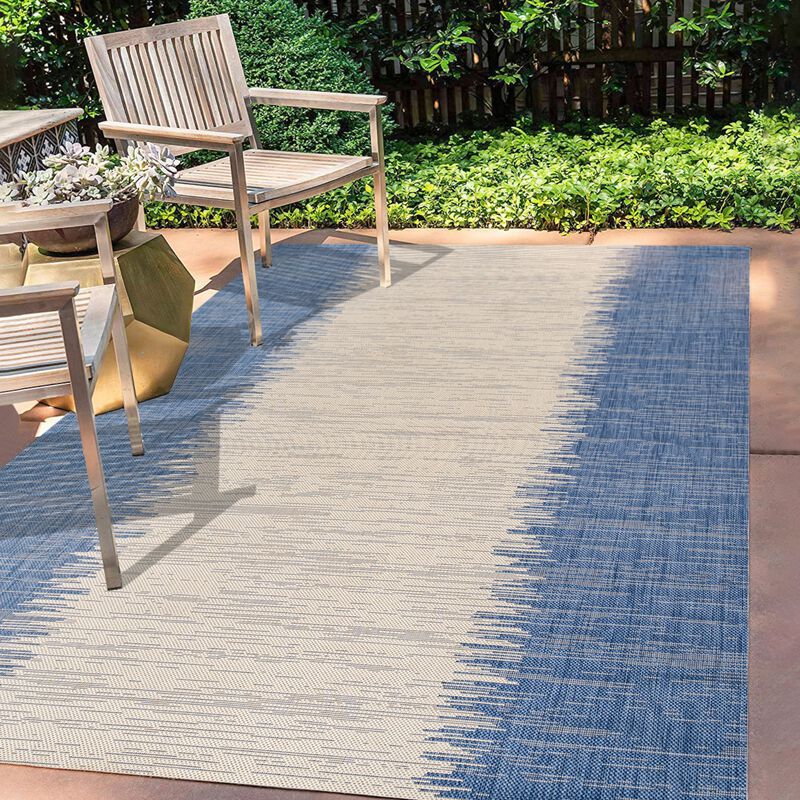 Tavira Modern Strie Indoor/Outdoor Area Rug