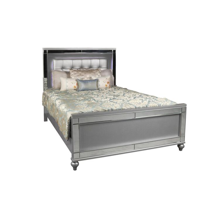 New Classic Furniture Furniture Valentine Solid Wood King Size Lighted Bed in Silver