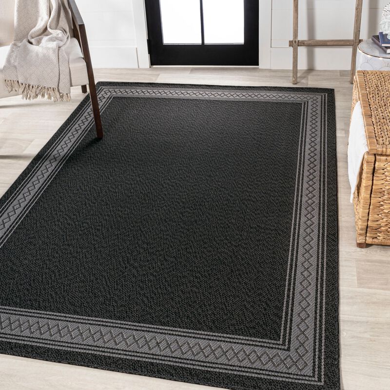 Lucia Classic Diamond Border Indoor/Outdoor Area Rug