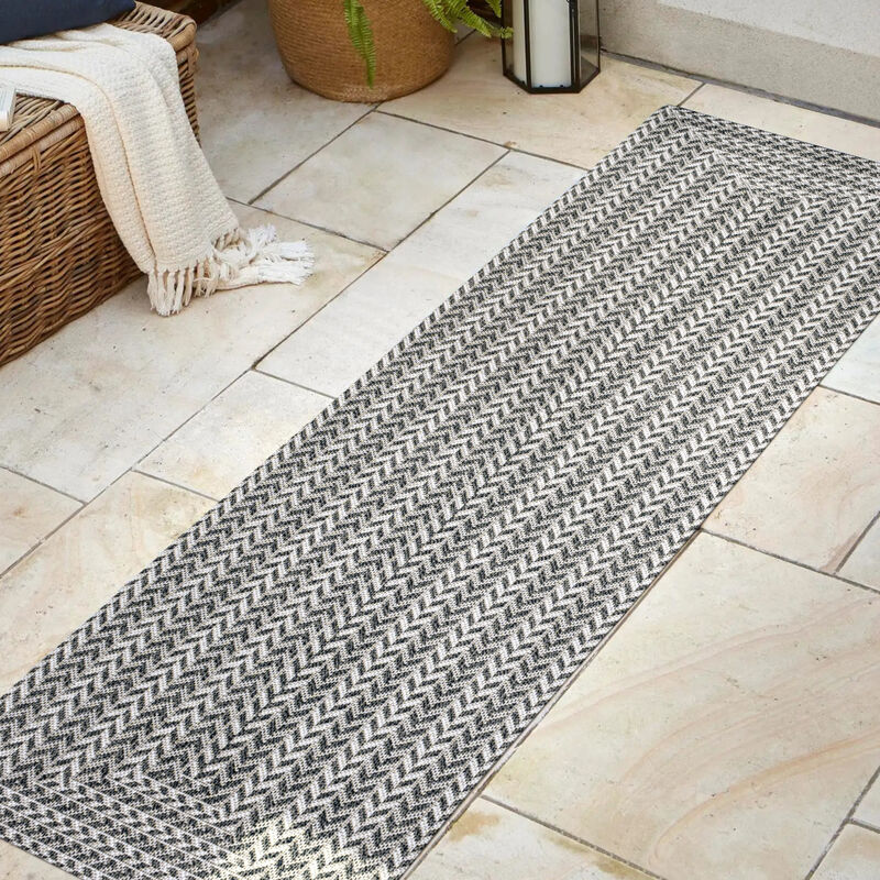 Chevron Modern Concentric Squares Indoor/Outdoor Area Rug