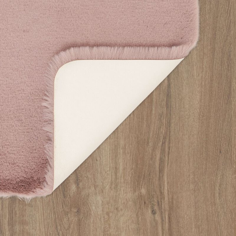 Lavish Plush Mauve 2' 3" x 3' 9" Bath Mat