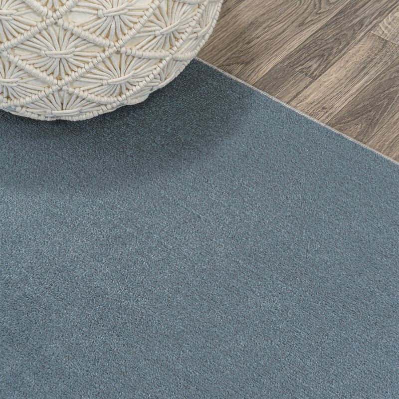 Twyla Classic Solid Low-Pile Machine-Washable Blue. Area Rug
