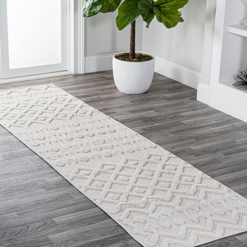 Peralta Moroccan Diamond Indoor/Outdoor Area Rug