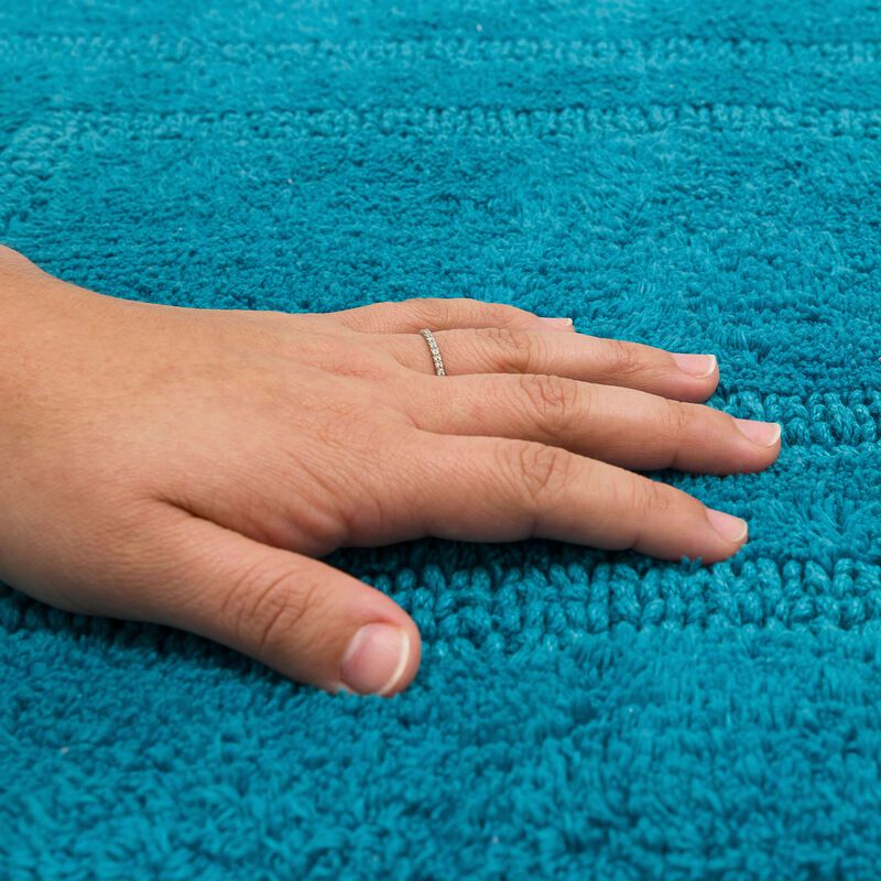 Cotton Reversible Fiesta Teal 1' 5" x 2' Bath Mat