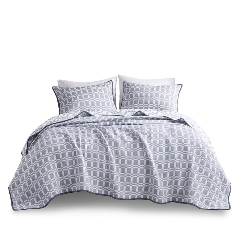 Gracie Mills Jefferey Reversible Matelasse 3-Piece Coverlet Set