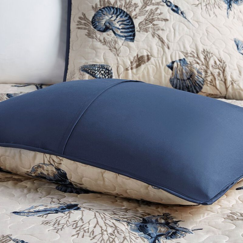 Gracie Mills Villanueva Coastal Escape Reversible Quilt Set with Charming Throw Pillows